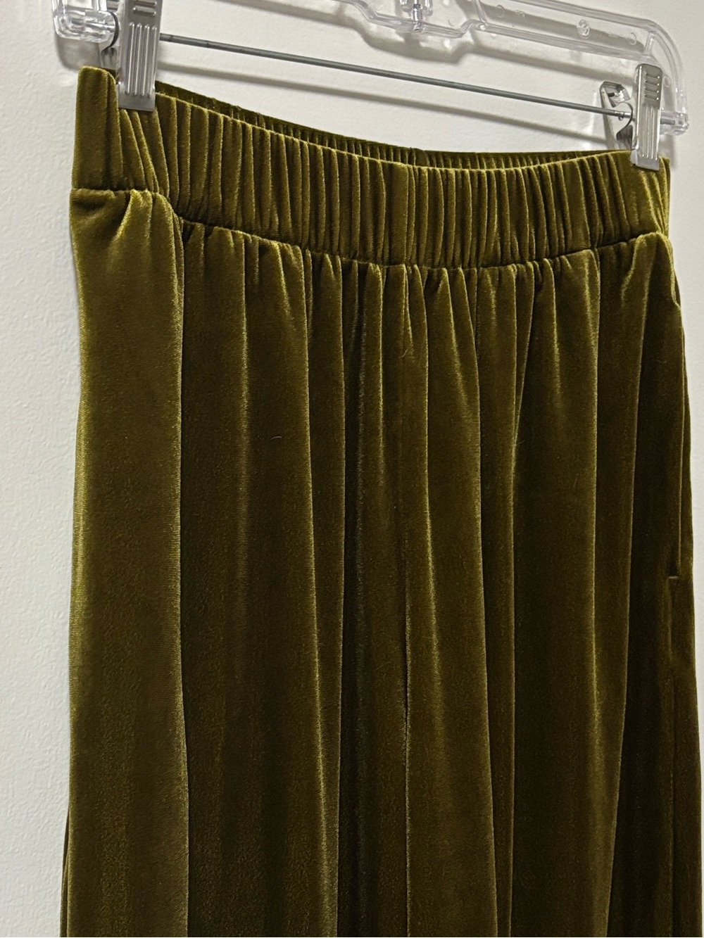 UNIQLO (M) Velour Wide Straight Leg Cropped Pants Soft Cozy Stretch Olive Green - Picture 5 of 14
